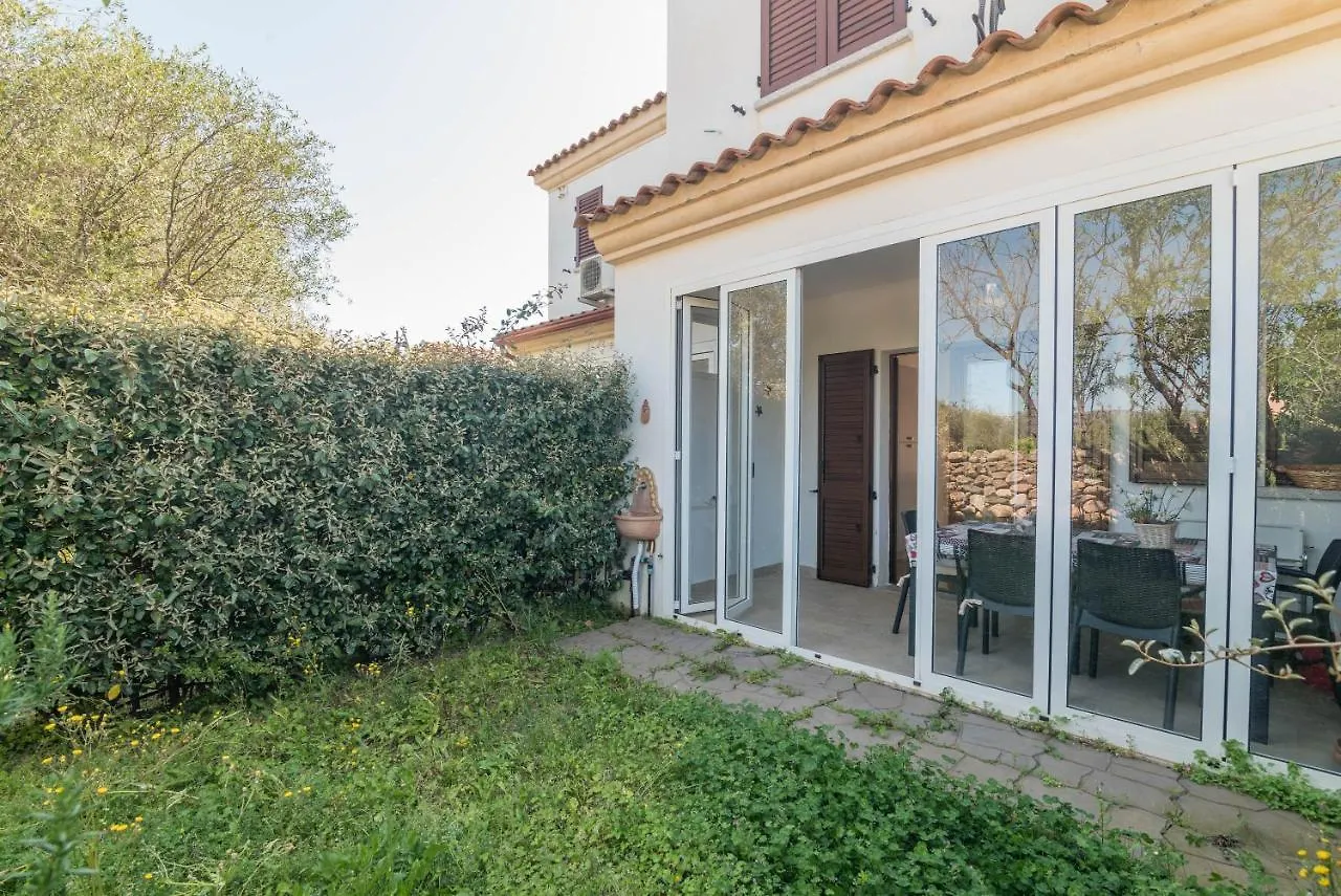 Holiday home Villetta Bianca San Teodoro  Italy