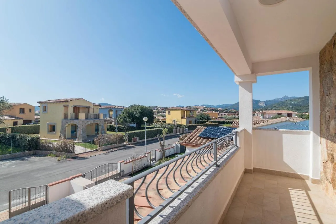 Holiday home Villetta Bianca San Teodoro